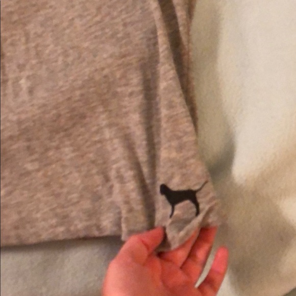 PINK XS t-shirt heather gray shirt w black sleeves - Picture 2 of 4